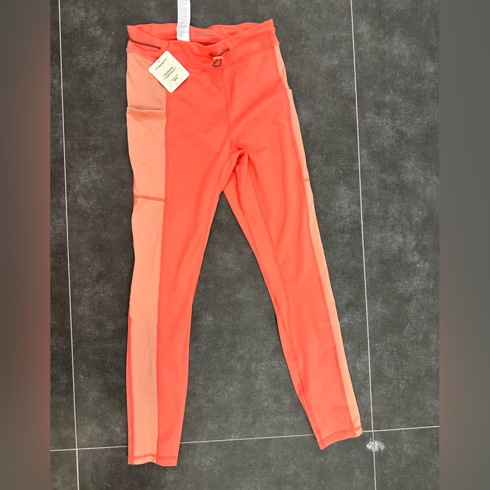 Sold out Khloe Edit Fabletic leggings